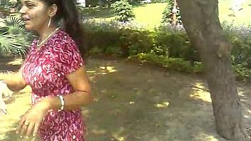 Desi girl sexy legs ass