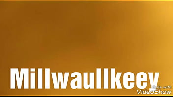 Millwaullkeey working his sexy penis