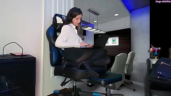 Secretary sage eldritch forbidden to pee until work is done