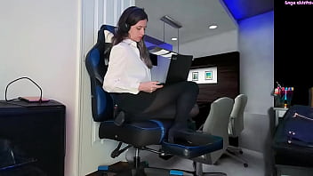 Secretary sage eldritch forbidden to pee until work is done