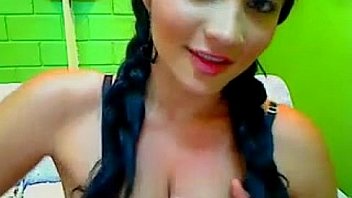 Pretty Latin Cam Girl thumbnail