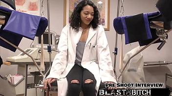 Yasmine woods' pussy gets blasted with cum after blowjob