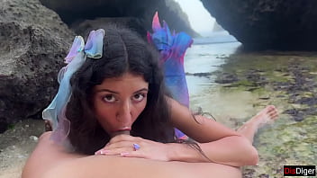 I met a beautiful mermaid on an island and gave her legs so that