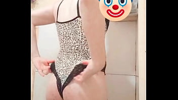 Carolcross Oncinha Sexy thumbnail