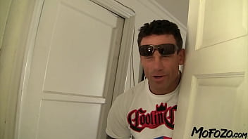 19 year old exchange student gets the cum in her mouth