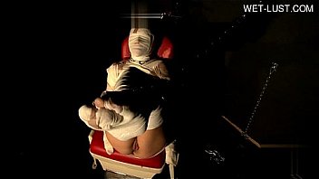 Young girlfriend anal licking