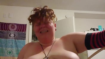 Chaoticbeauty66 having some fun giving her sexy man head