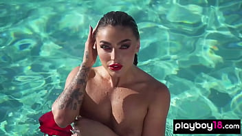 Glamorous all natural naked beauty drops off her bright red swimsuit