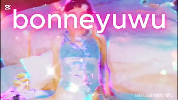 Bonneyuwu 12 15 bombacha de las chicas se masturba