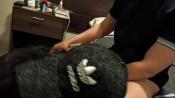 Amiga cristiana de 18 años aceptar chuparme la polla su novio piensa que está en la iglesia