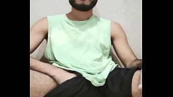 I was horny as hell but my girl was not in home so i had to take it out on my own come see how i did and enjoy it with me