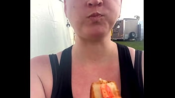 I meeeeean lobster grilled cheese