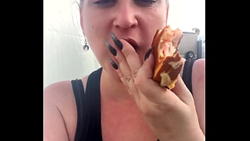 I meeeeean lobster grilled cheese