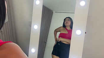 Hermanstra le gusta el pene lleno de pastel