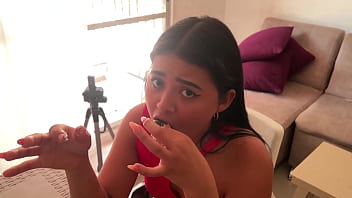 Hermanstra le gusta el pene lleno de pastel