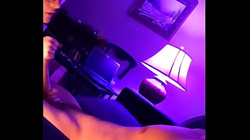 Pigtail redhead services her man