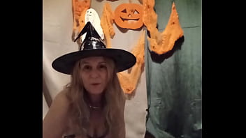 2025 10 31 esclave f pour halloween