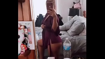 Acordando Carente Querendo Fazer Amor thumbnail