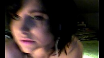 Sexy teen babe with nice tits teases and dances