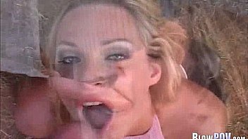 She sucks a good dick 419