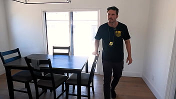 Coupon clipping queen gets her big ass fucked by fbi agent