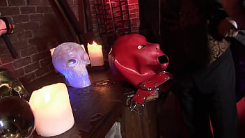 Paige ashley and cindy behr help out their neighbor