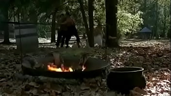 Fudendo até gozar na cueca