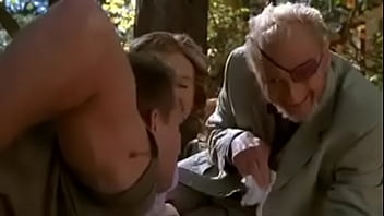 Fudendo até gozar na cueca