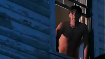 Fudendo até gozar na cueca