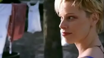 Fudendo até gozar na cueca