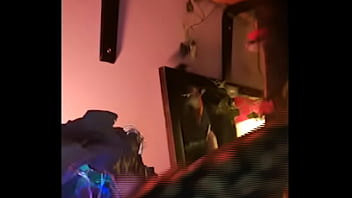 1 soit fan pour voir la suite 2 fait ta demande en contenu privé