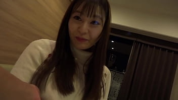 日本神奈川県高校古典教師 簡単な撮影と騙して潮吹きから中出しまで撮影 1