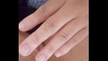 Gozei tanto que meu suor molhou a cama