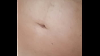 Gozei tanto que meu suor molhou a cama