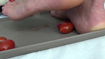 I trample tomatoes with my feet
