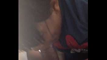 She suck until i cum in her mouth