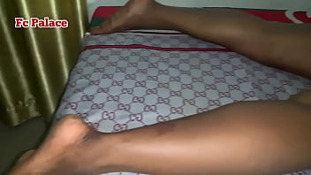 Hot milf masturbates