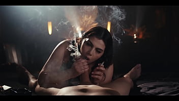 Italian beauty vale nappi smoking porn natural big ass girl with hairy pussy getting fucked holding cigarette
