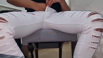 Assolo squirta con me e godi sborrata forte con gemiti e cazzo durissimo con una lunga sega veloce e dito nel culo