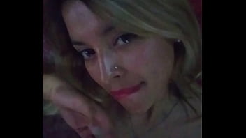 Haciéndome una rica paja mi amor