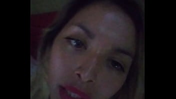 Haciéndome una rica paja mi amor