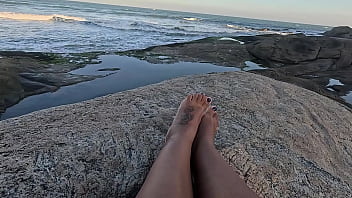 Confissões proibidas nicoly revela que a vizinha chupava sua bucetinha desde cedo