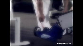 Cristina bella gets box licked before sucking a fat dick in this 3 way