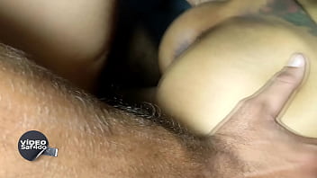 Acabei comendo a magrinha da minha chefe completo no red