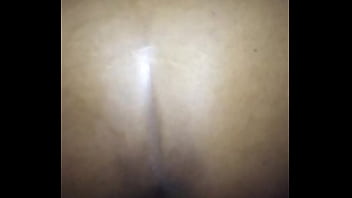 Drop that ass like this