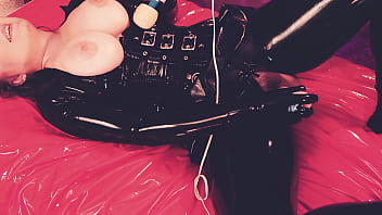 Blowjob milf loves stokings hot pussy fuck of kinky latex slut arya grander