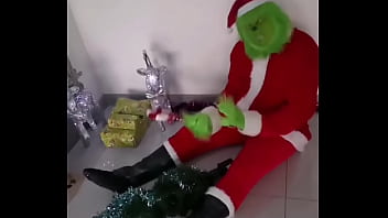 When mr grinch is left alone
