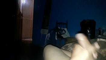 Me Masturbo Con La Puerta Abierta thumbnail