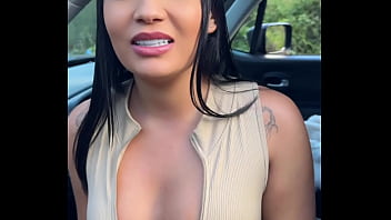 Policial aceitou suborno sexual da japinha gostosa