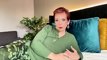 Rubylynne confetti dildo fuck